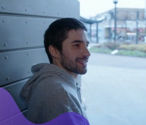 Aram: ‘Negativiteit laat ik gewoon langs me heen gaan’